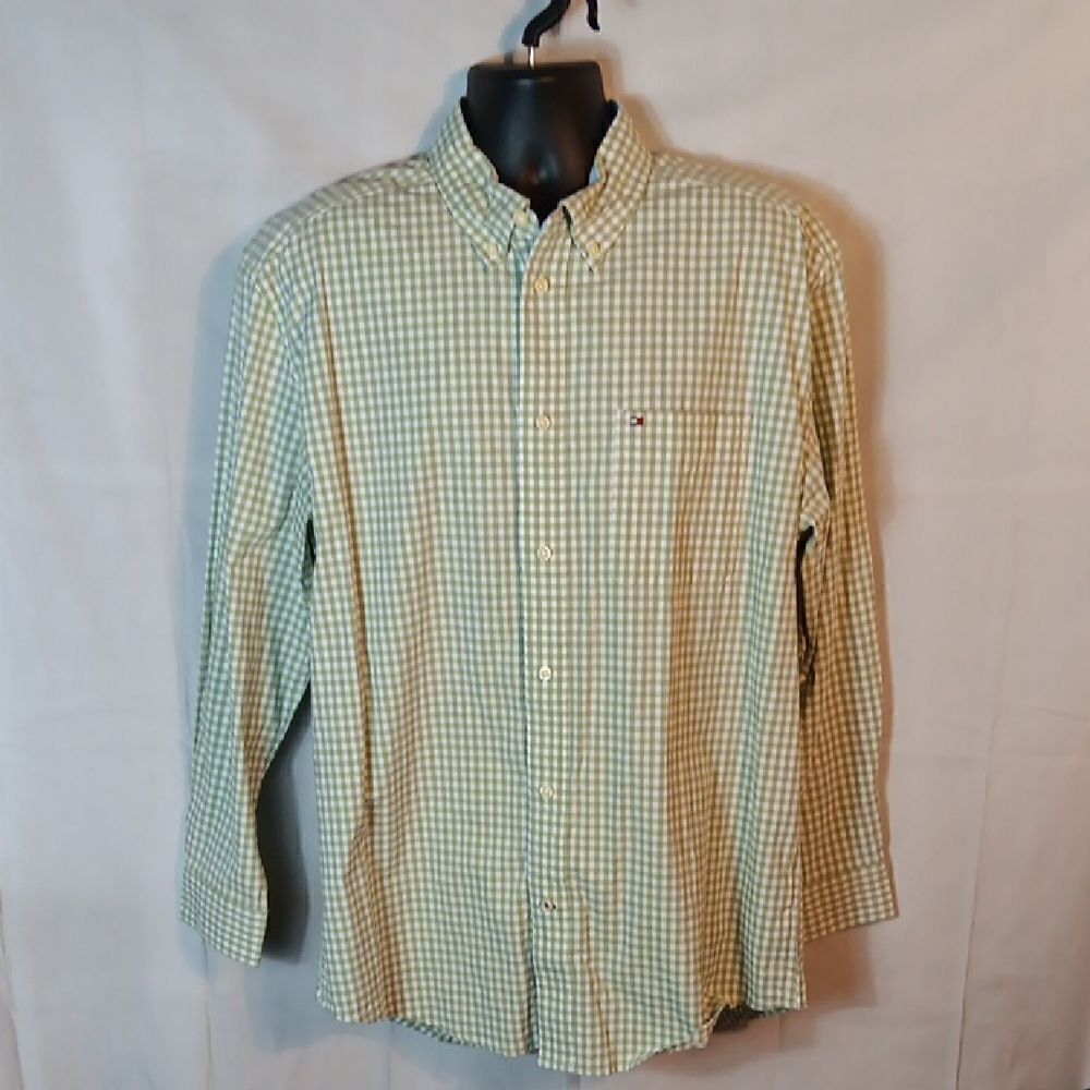 Tommy Hilfiger Classic Fit Green Checkered Button Down Shirt